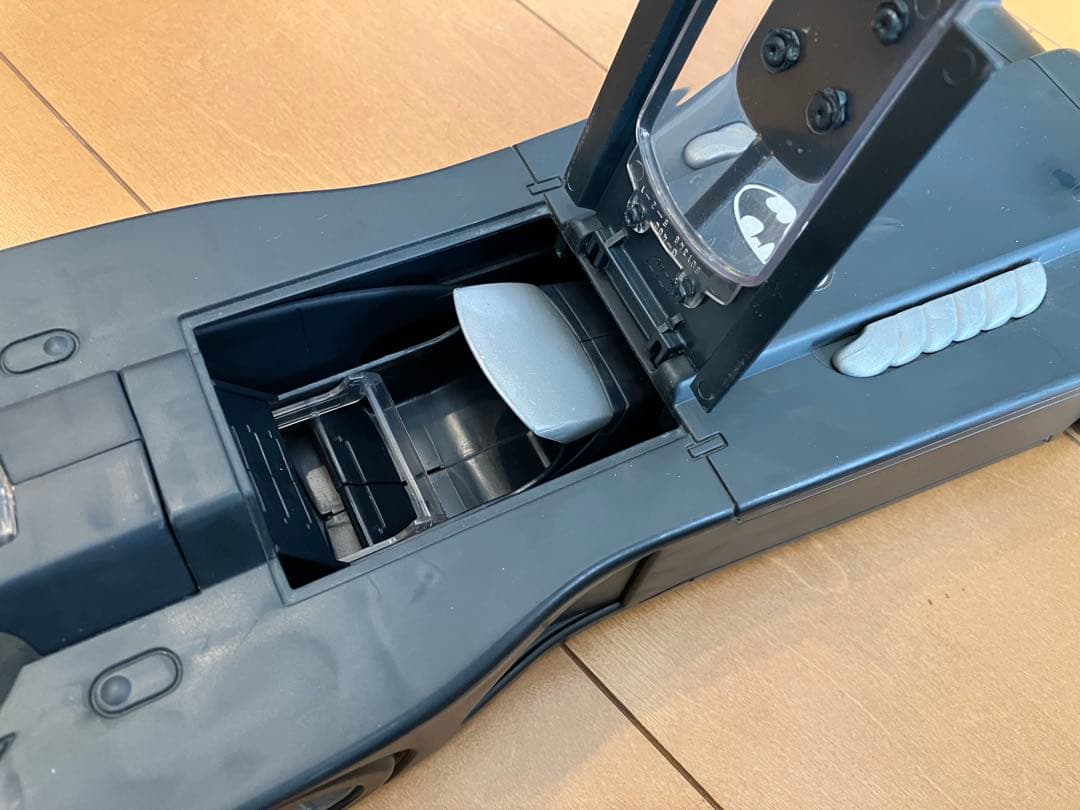 ケナー　フィギュア　バットモービル　アメリカ販売版