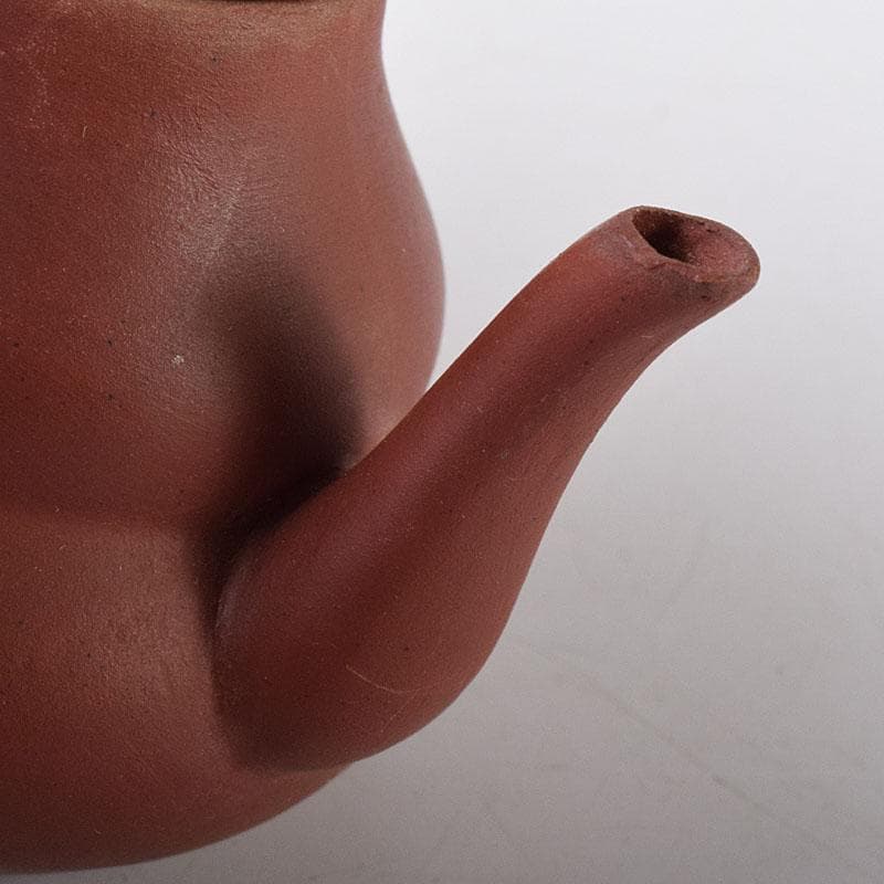 中国　紫砂　朱泥　小さな急須　茶壷　在銘　C　R7935