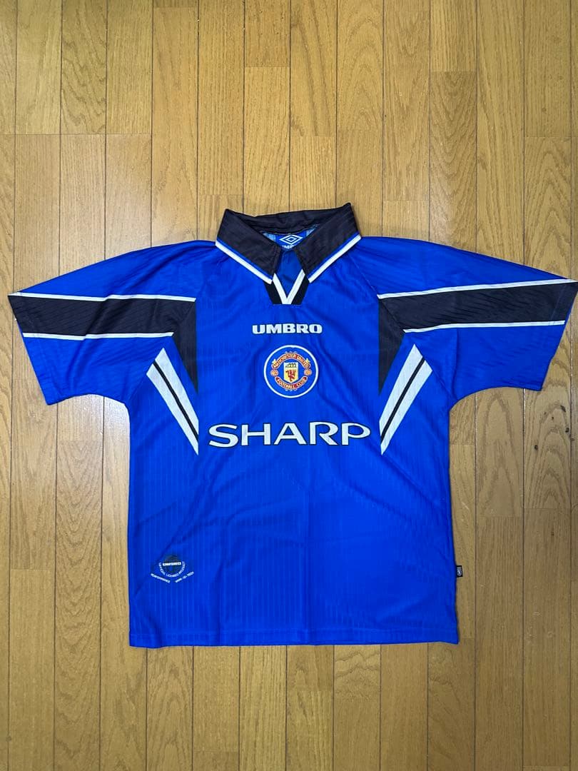 【美品】マンチェスター・ユナイテッド UMBRO シャツ