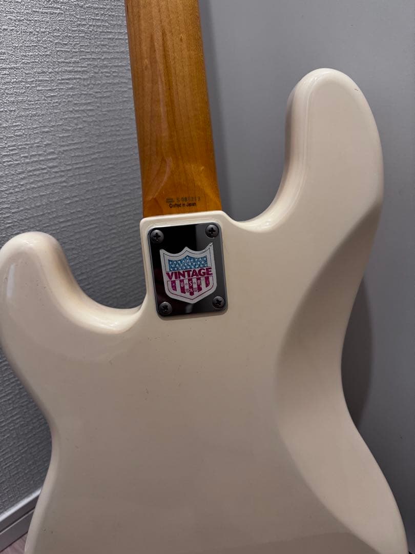 FENDER JAPAN PB70 US 白 White