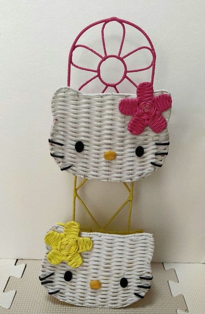 入手困難　超激レア　ハローキティ　藤風カゴ　カオハナ　編みカゴ　1999年