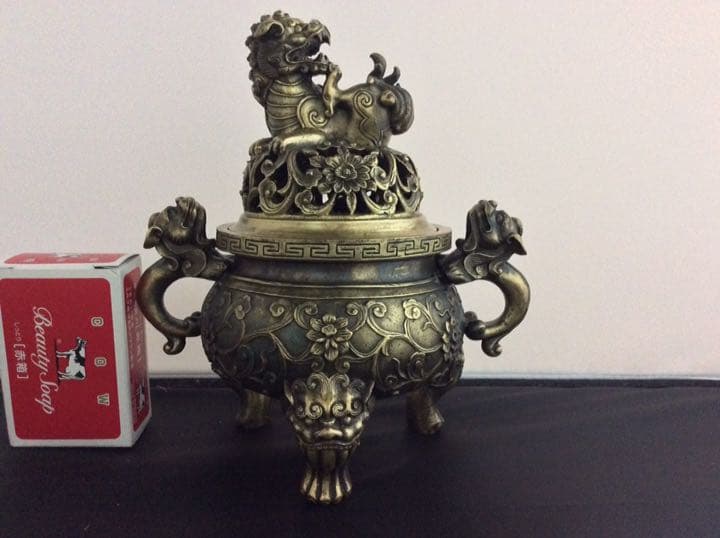 香炉 大明宣徳年鋳 獅子摘 銅製 骨董　インテリア　アンティーク 置物　断捨離