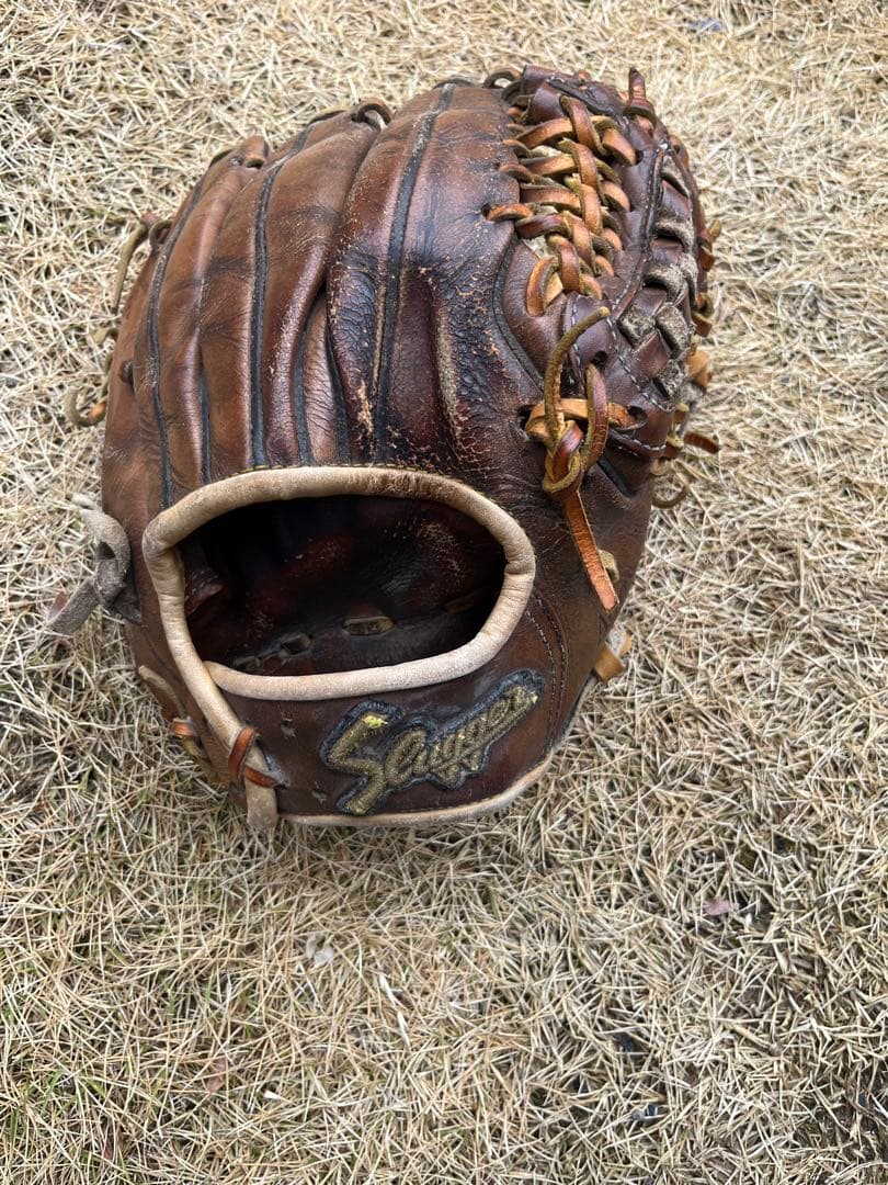 数時間限定価格！ 久保田スラッガー硬式野球グローブ