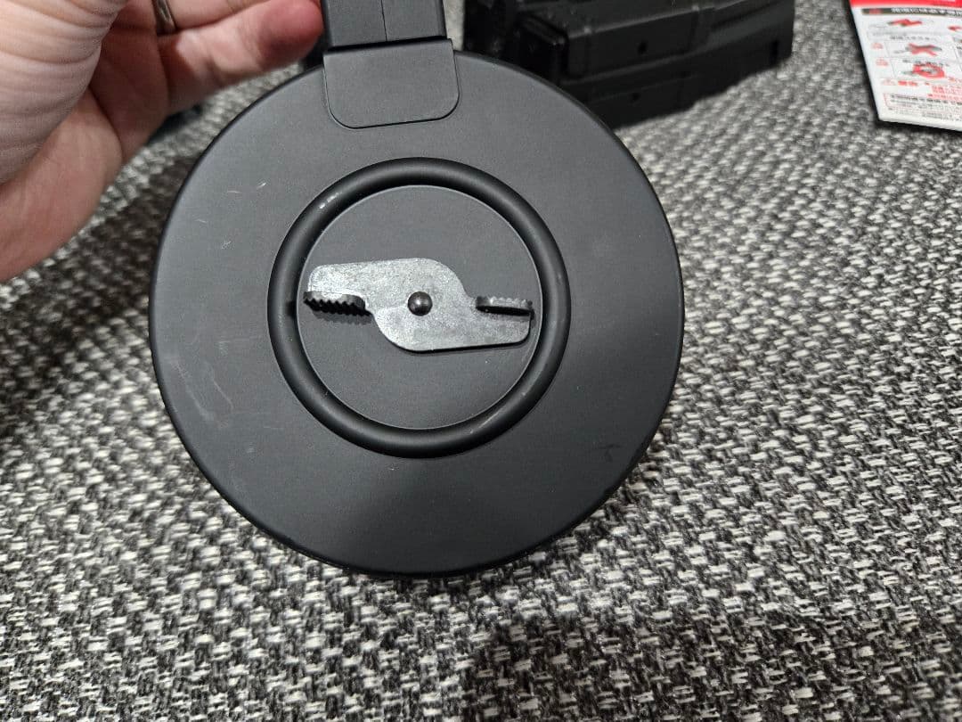 【最終値下げ】東京マルイ MP5K HC 電動ガン ドラムマガジン+バッテリー