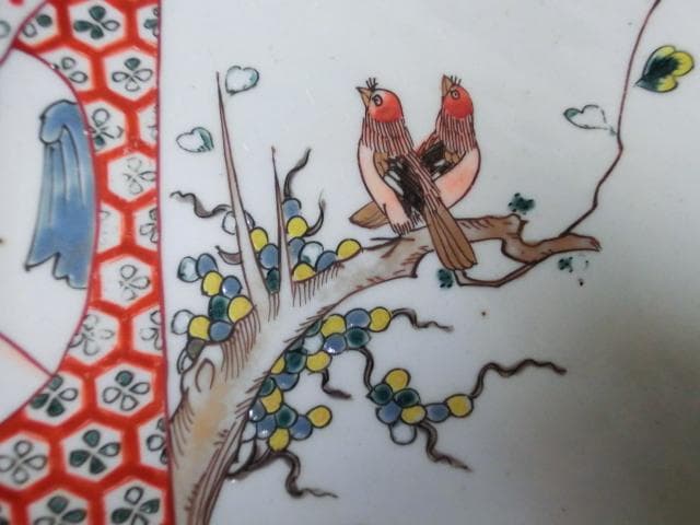 皿■古い赤絵 鳥紋 春 花弁型 春 箱付き 古玩 花唐草 時代物 骨董品■