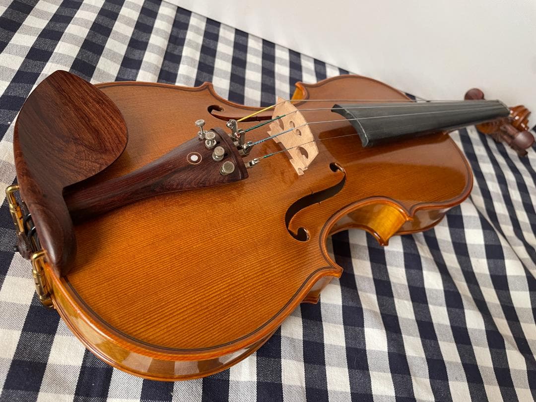 ノーラベル 手工品 バイオリン 美しいワンピースバック ４／４サイズ