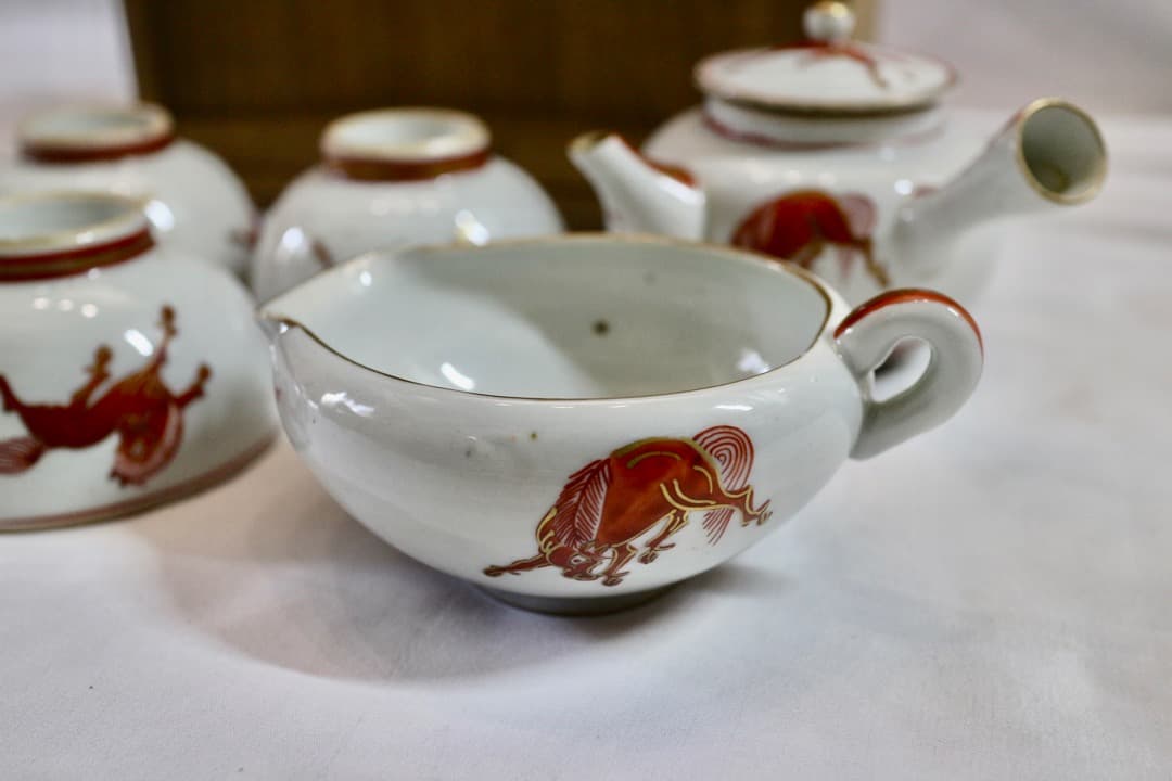 九谷焼 古九谷 赤九谷 馬絵 牛絵 茶器セット 煎茶道具 金彩 共箱有り