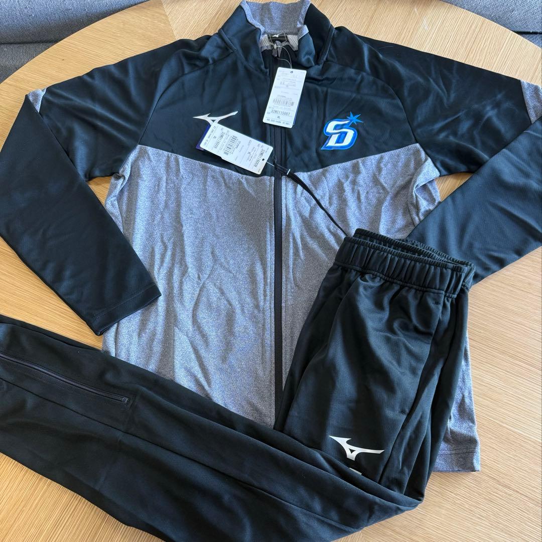 新品タグ付き　広島瀬戸内高校サッカー部ジャージ上下セットアップ