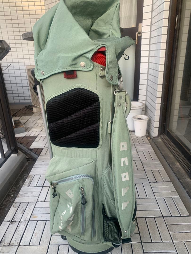 オノフ製緑色 ゴルフバッグ・キャディバッグ