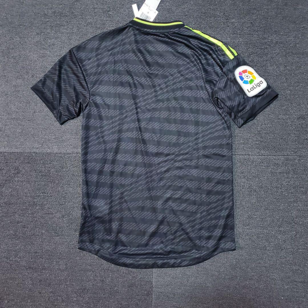 新品正規品　adidas リアルマドリード　オーセンティックユニフォーム　黒　M