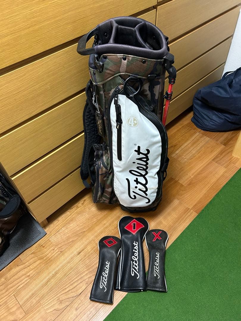 タイトリスト　迷彩　カモ CAMO キャディバッグ ヘッドカバー セット