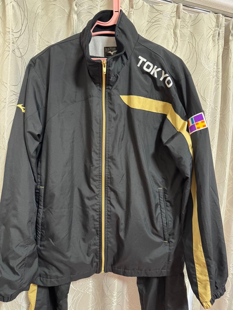 非売品　都道府県対抗駅伝 東京都代表選手支給品ウィンドブレイカーLサイズ　上下