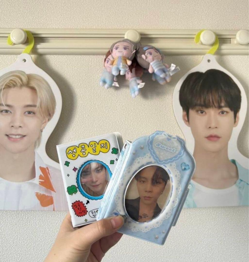 【新品未開封】トレカファイル 韓国デザイン 637 白