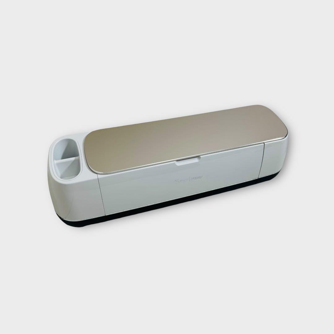 7753.クリカット メーカー カッティングマシン D36C シャンパン