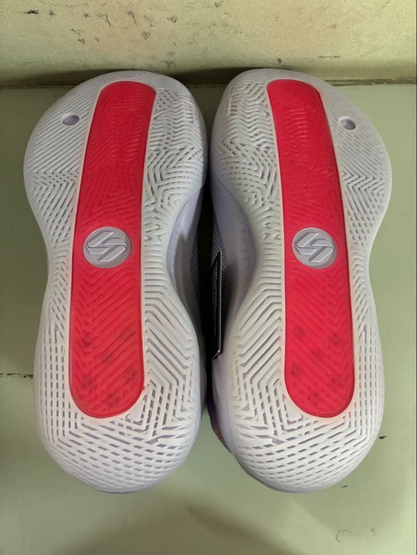 今日のゲリラ価格LUKA.77 GS 500カラー　24.0㎝