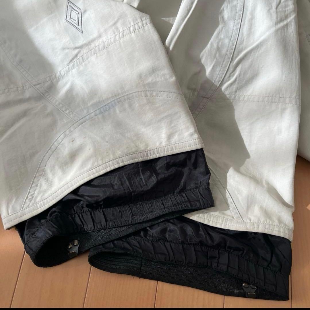 バートン上下　ジャケット/パンツ　スノボーウェア　ak trilite 刺繍ロゴ