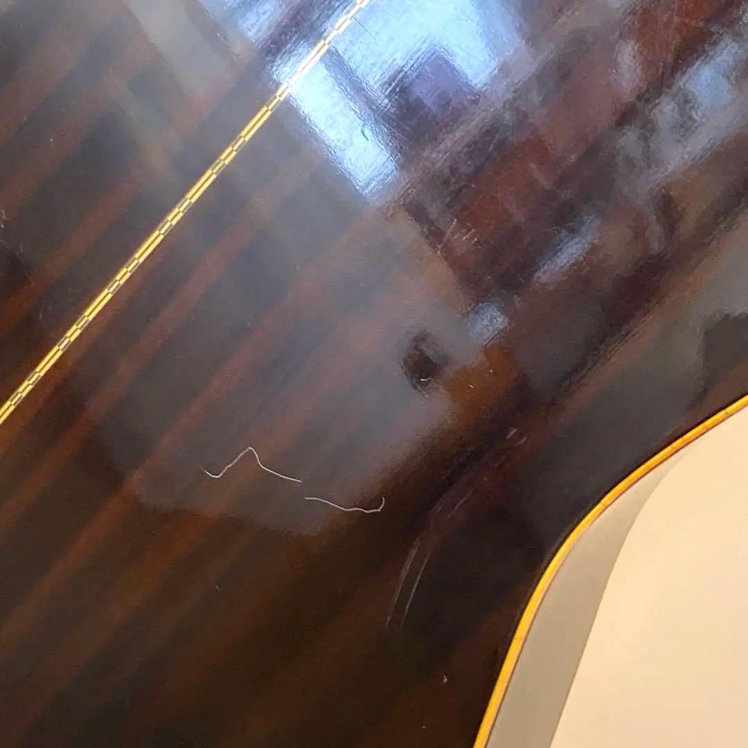 ヤマハ　YAMAHA アコースティックギター　FG201