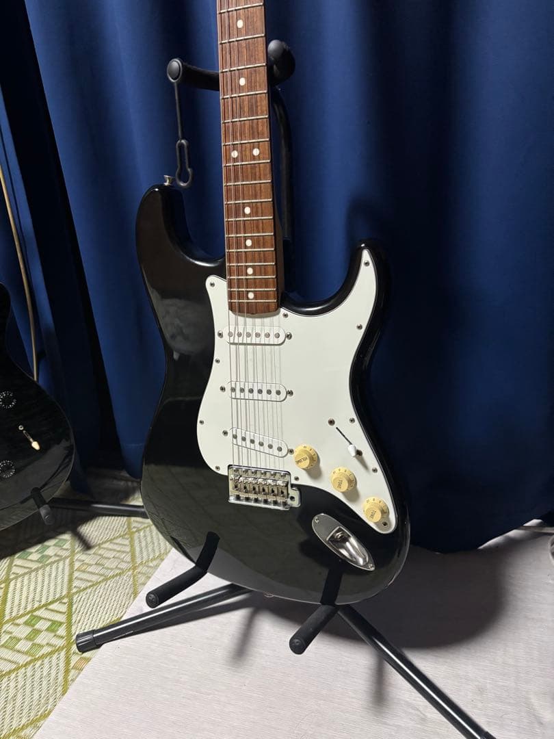 Fender Japan ストラトキャスター