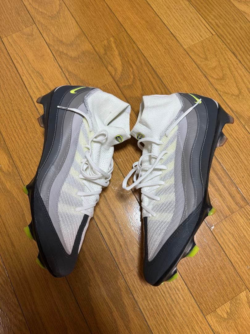 NIKE スーパーフライ エアマックス95 SE