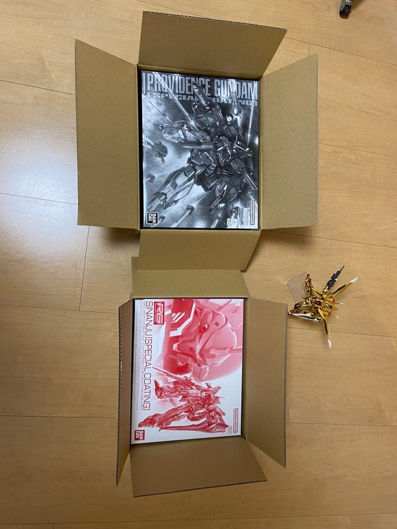 MGプロヴィデンスガンダム & シナンジュ スペシャルコーティング　RGアカツキ