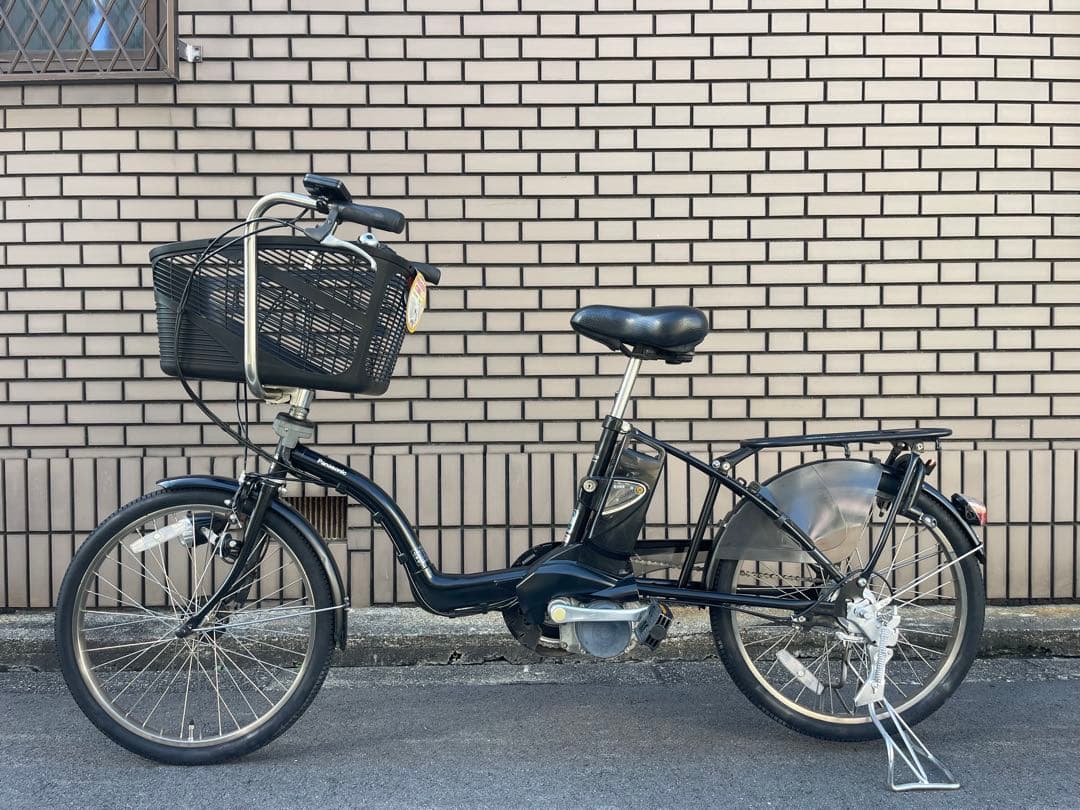 「前カゴ付き」20インチパナソニック電動アシスト自転車です。