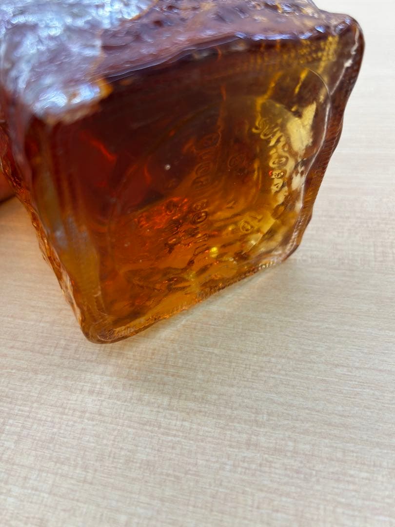 ［未開封おまけ付］SUNTORY エクセレンス80周年&クレスト12年ミニボトル