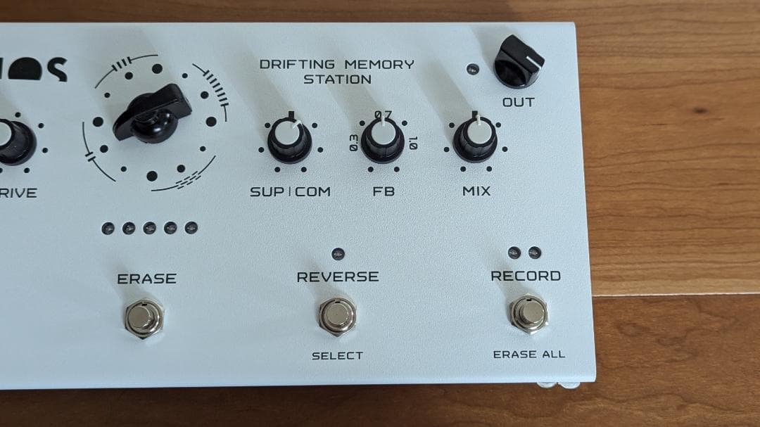 Soma Laboratory /Cosmos デッキセーバー付属