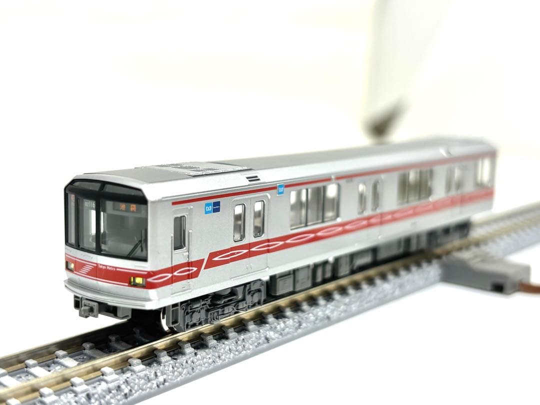 名車を手元に！KATO 東京メトロ 丸ノ内線 02系 サインウェーブ 基本＋増結