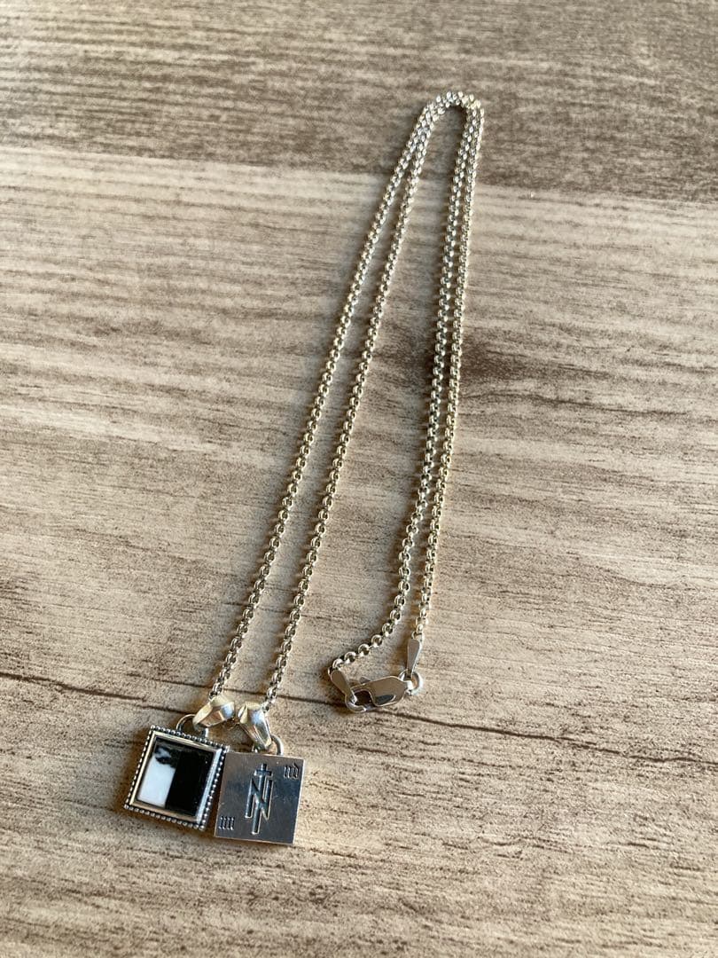 NIL DUE / NIL UN ダブルトップネックレス