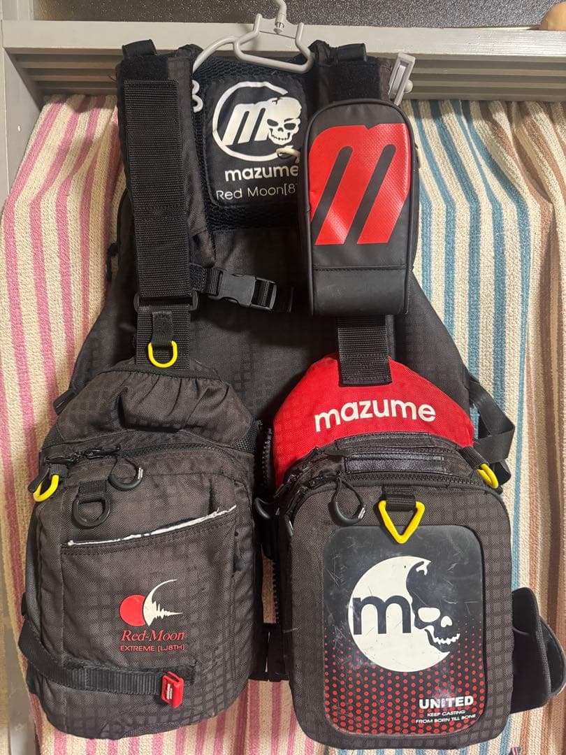 mazume Red Moon フィッシングベスト