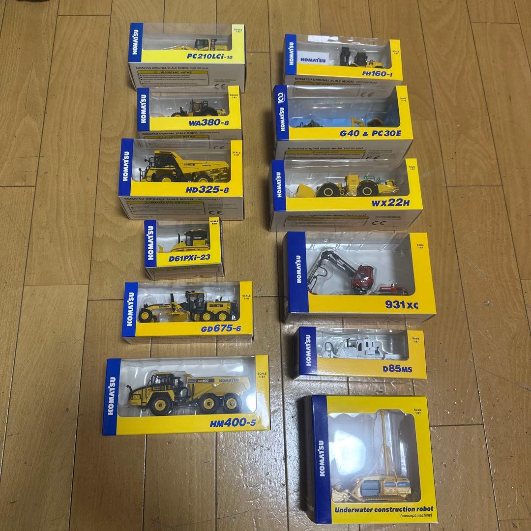 コマツ ミニカーセット全種類12種　HＯサイズ　株主優待　オリジナル非売品