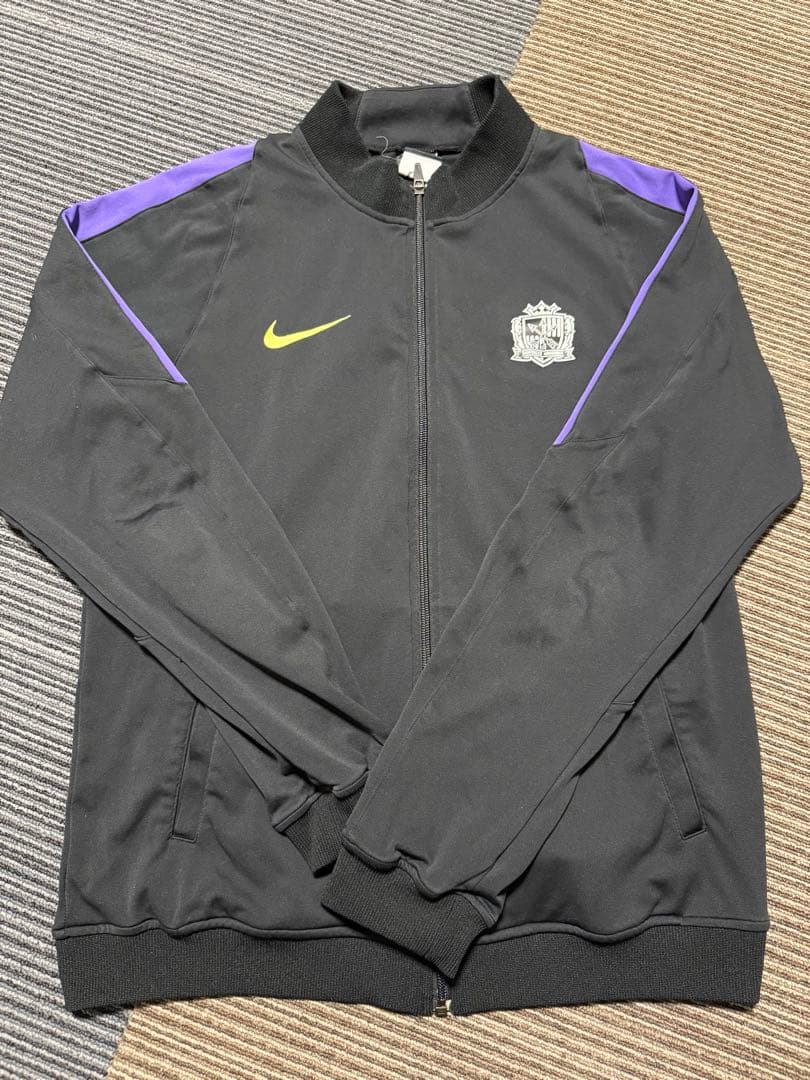 Nike ブラック/パープル ジャケット