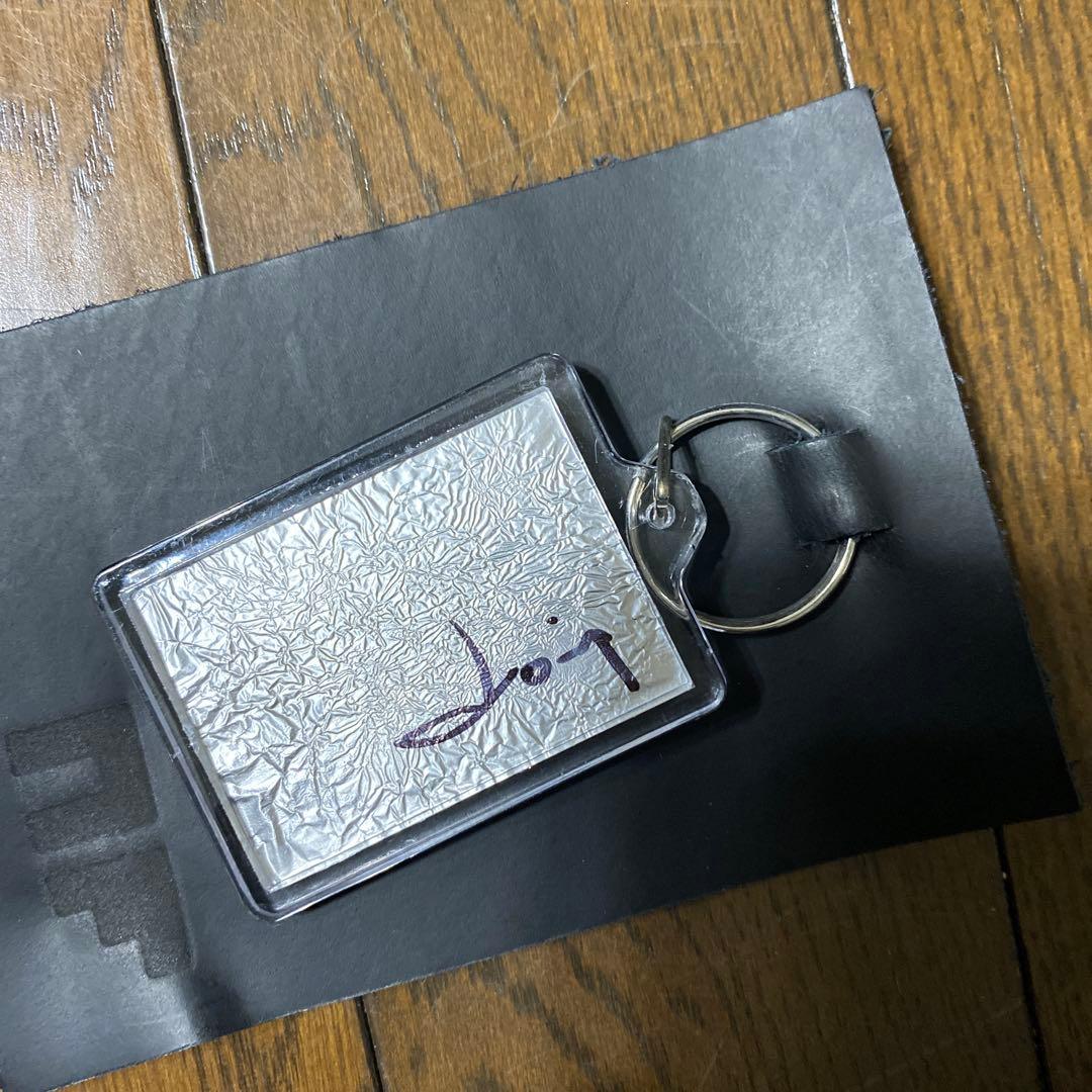 サカナクション　山口一郎さん直筆サイン入りキーホルダー