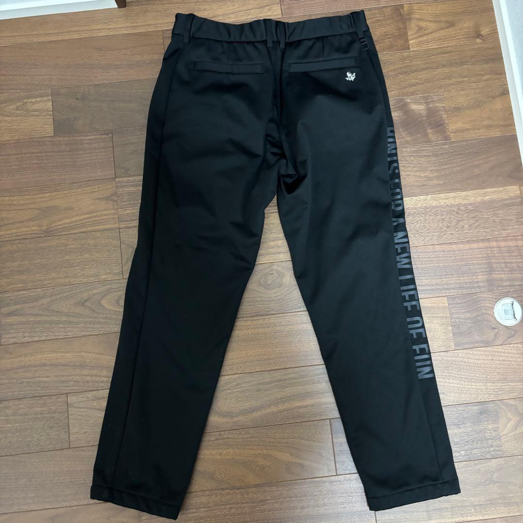 8YARDS裏起毛ストレートパンツ サイドロゴ付きブラック