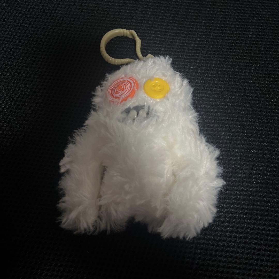 モンスター風フェイクファーキーホルダー