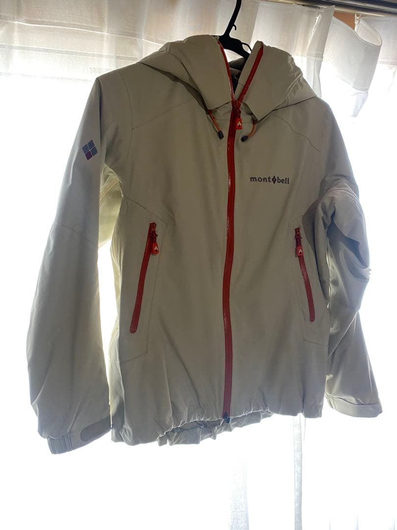 モンベル　ストームパーカSサイズ　アイボリー