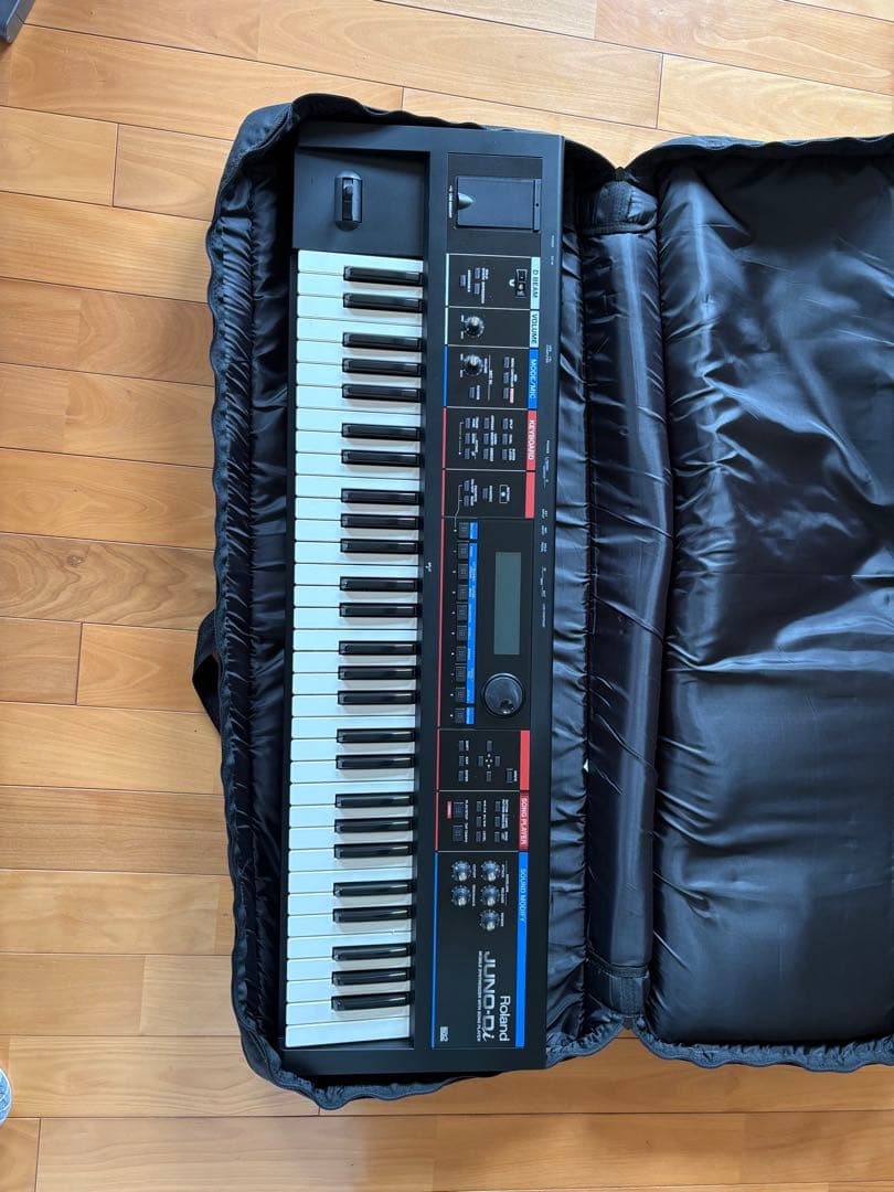 【中古】Roland JUNO-Di 61鍵 シンセサイザー