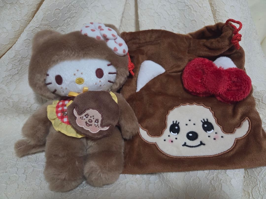 【新品】キティ モンチッチ ぬいぐるみ ポーチ　巾着　レア