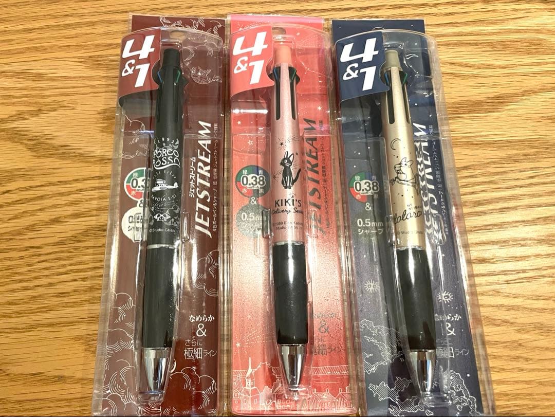 ジブリ　ジェットストリーム　4色ボールペン＆シャープペン