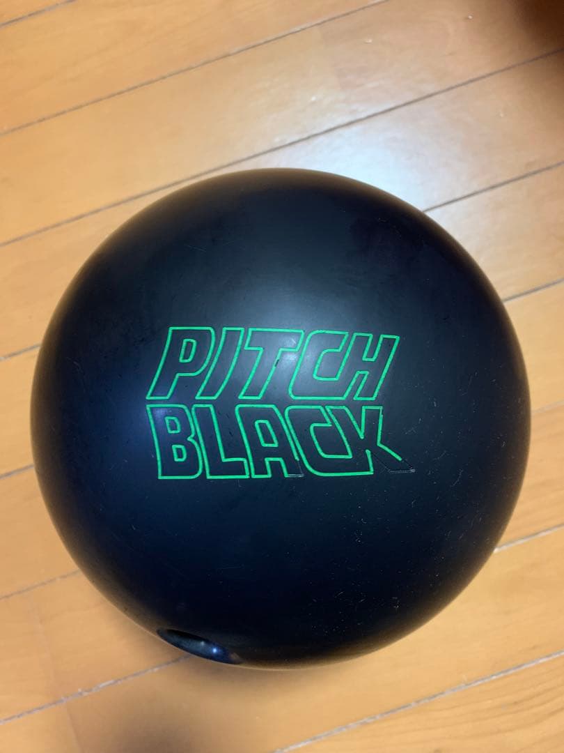 STORM PITCH BLACK ボウリングボール