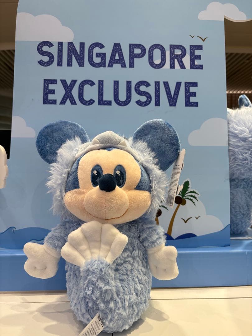 シンガポール限定　ブルーミッキー ぬいぐるみ　未使用