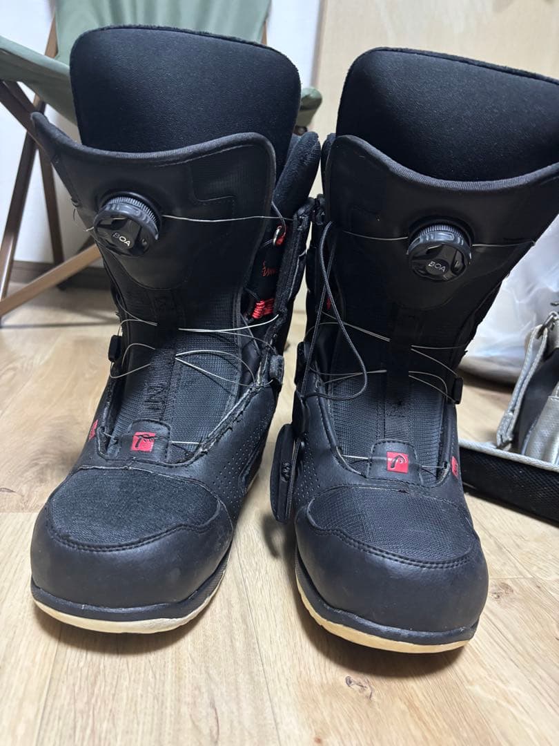 Head perfect fitスノーボードブーツ ブラック ゴーグル手袋付き