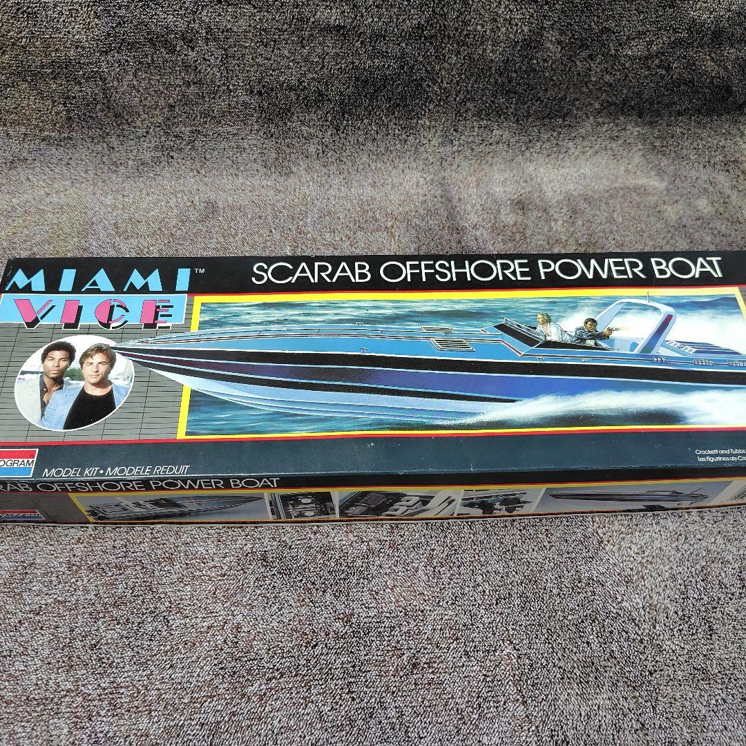 船・ボート MIAMI VICE SCARAB OFFSHORE POWER BOAT