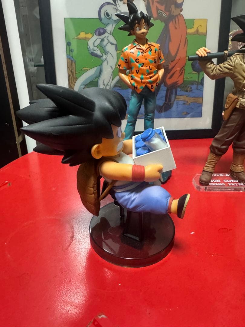 ドラゴンボール　孫悟空　アロハ　牛乳　アーミー