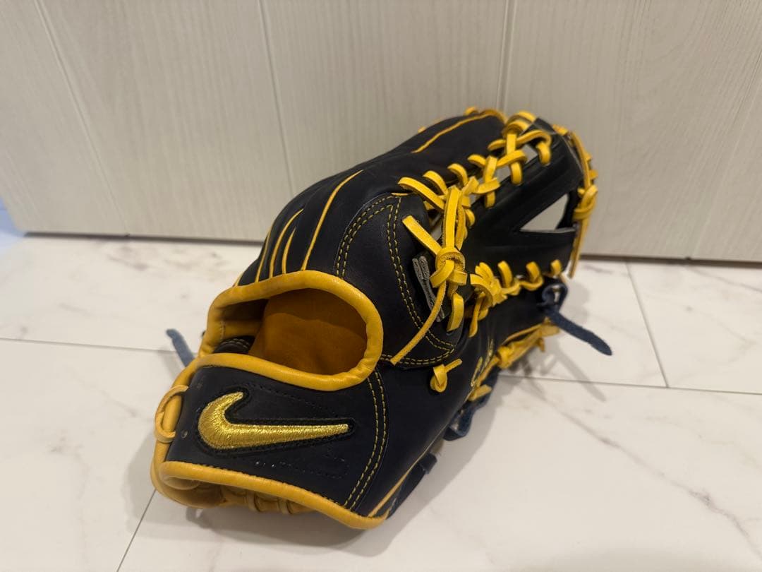 ナイキ　外野用　グローブ