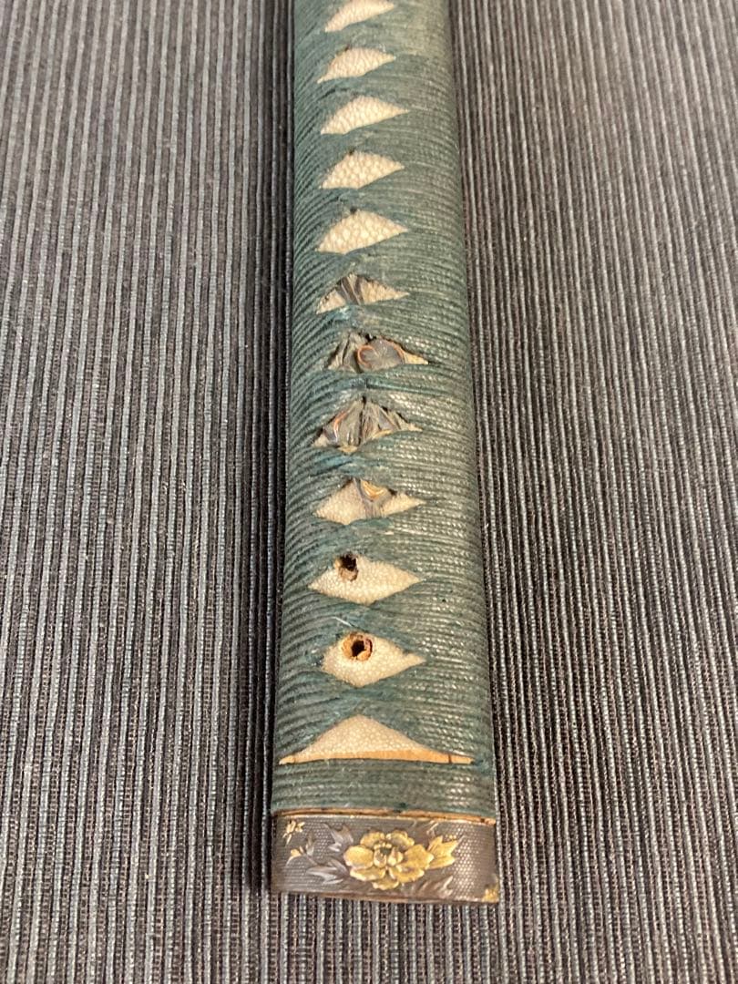 刀装具　大刀用柄前　柳生傘透かし鉄鍔　葵図目貫(江戸時代)