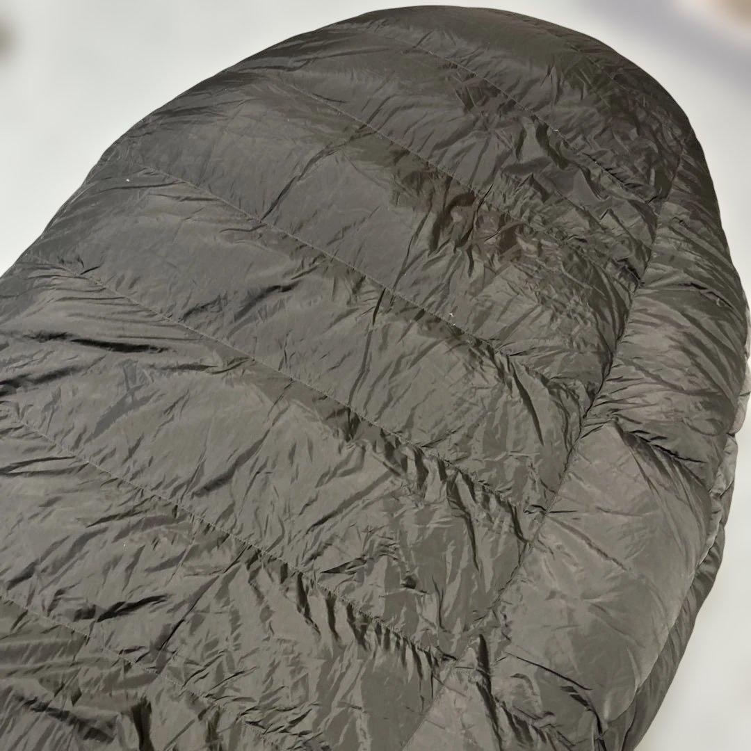 イスカ　ダウンシュラフ　ローツェ　ISUKA Down Plus 寝袋