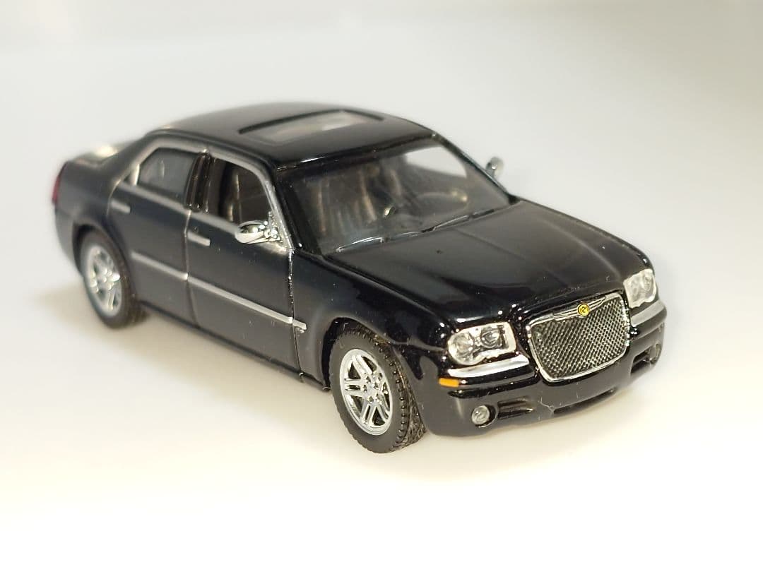 ノレブ クライスラー 300C 1/64 ミニカー ブラック