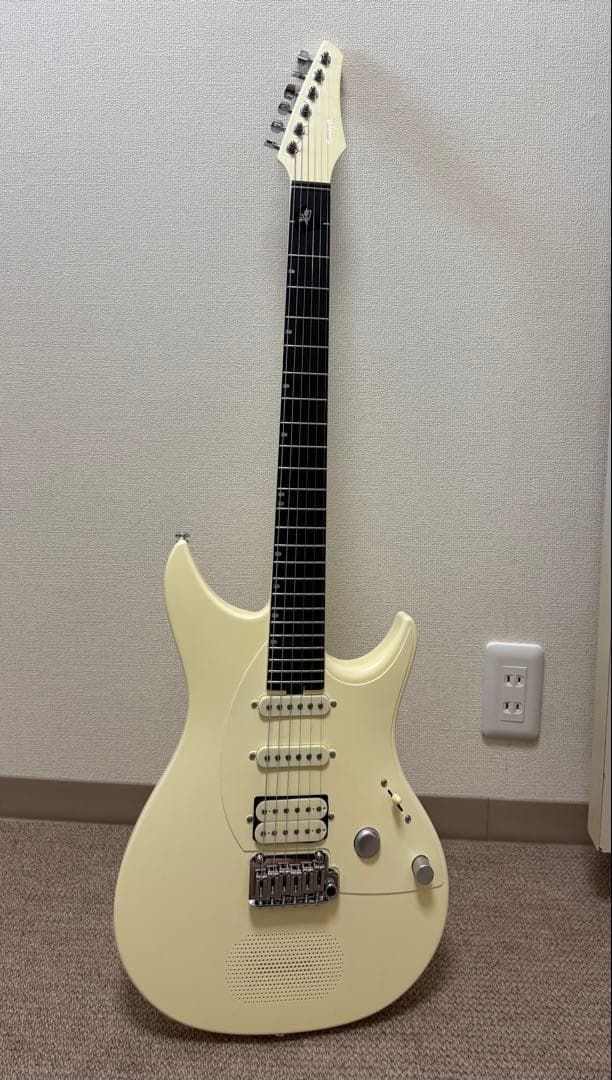 ENYA Inspire  ホワイト　アンプ内蔵エレキギター