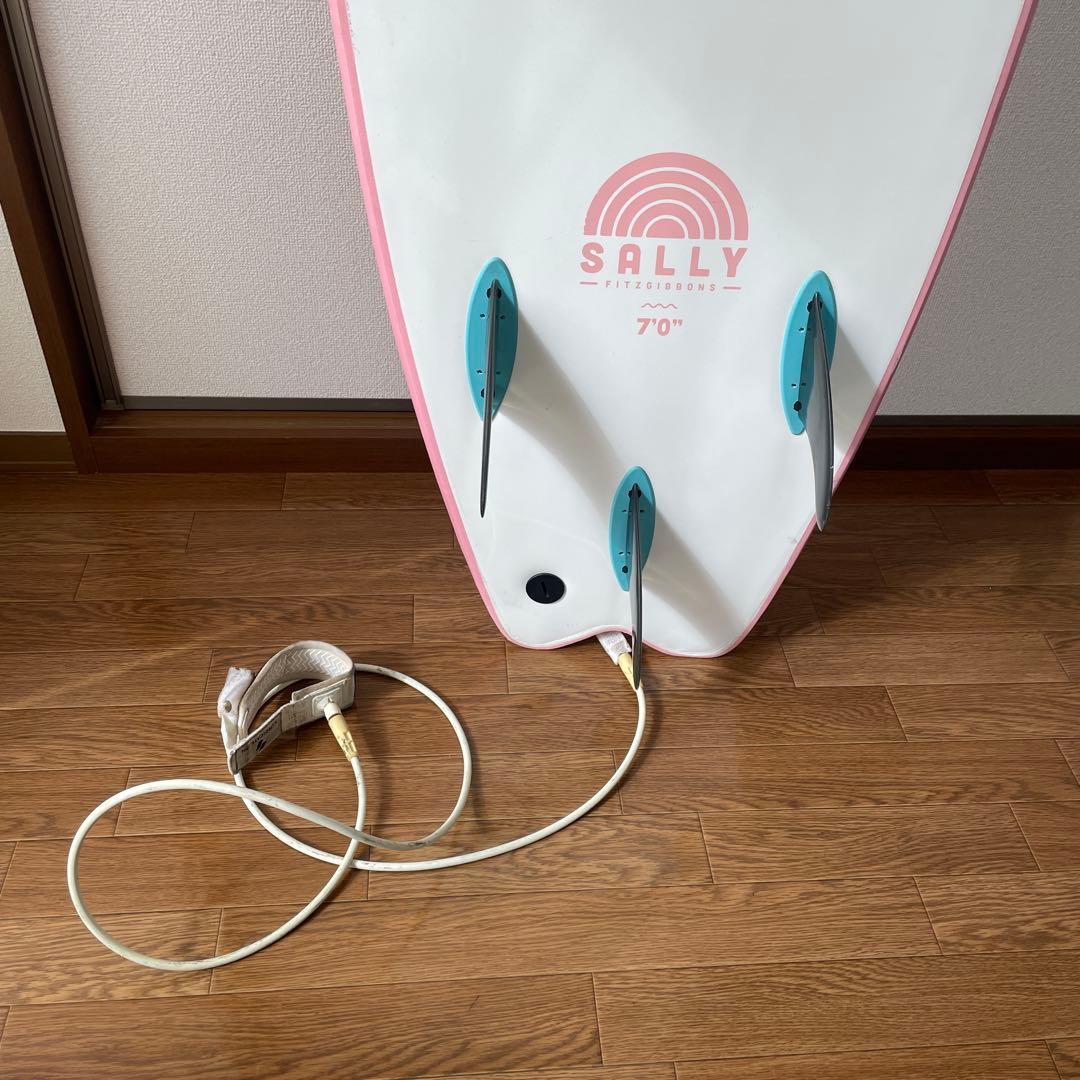 【全国送料込み】SURFBOARDS ソフテック サーフボード 7’0” サリー